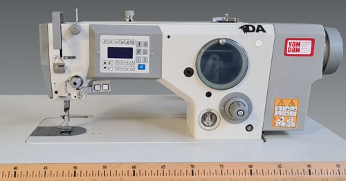 DA 524, Zick Zack N�hmaschine