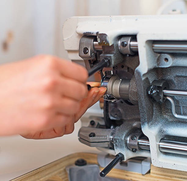 Reparatur von Industrienähmaschinen